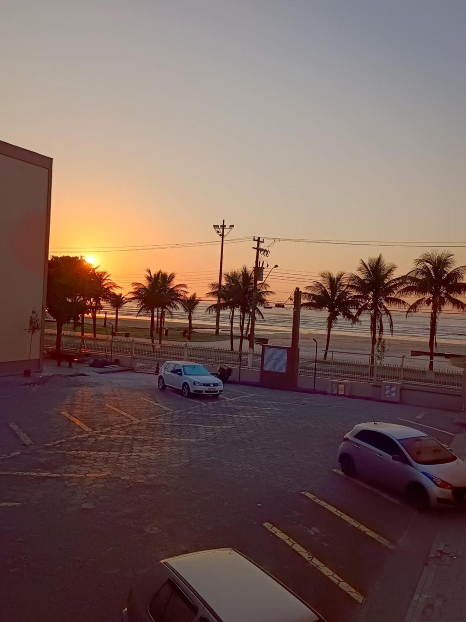 Kitnet Frente Pro Mar Em Vila Caicara, Portaria 24 Hs E Wifi Praia Grande  Exterior foto